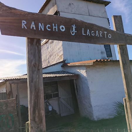 Rancho Lagarto Bed & Breakfast Punta Del Diablo Exterior photo
