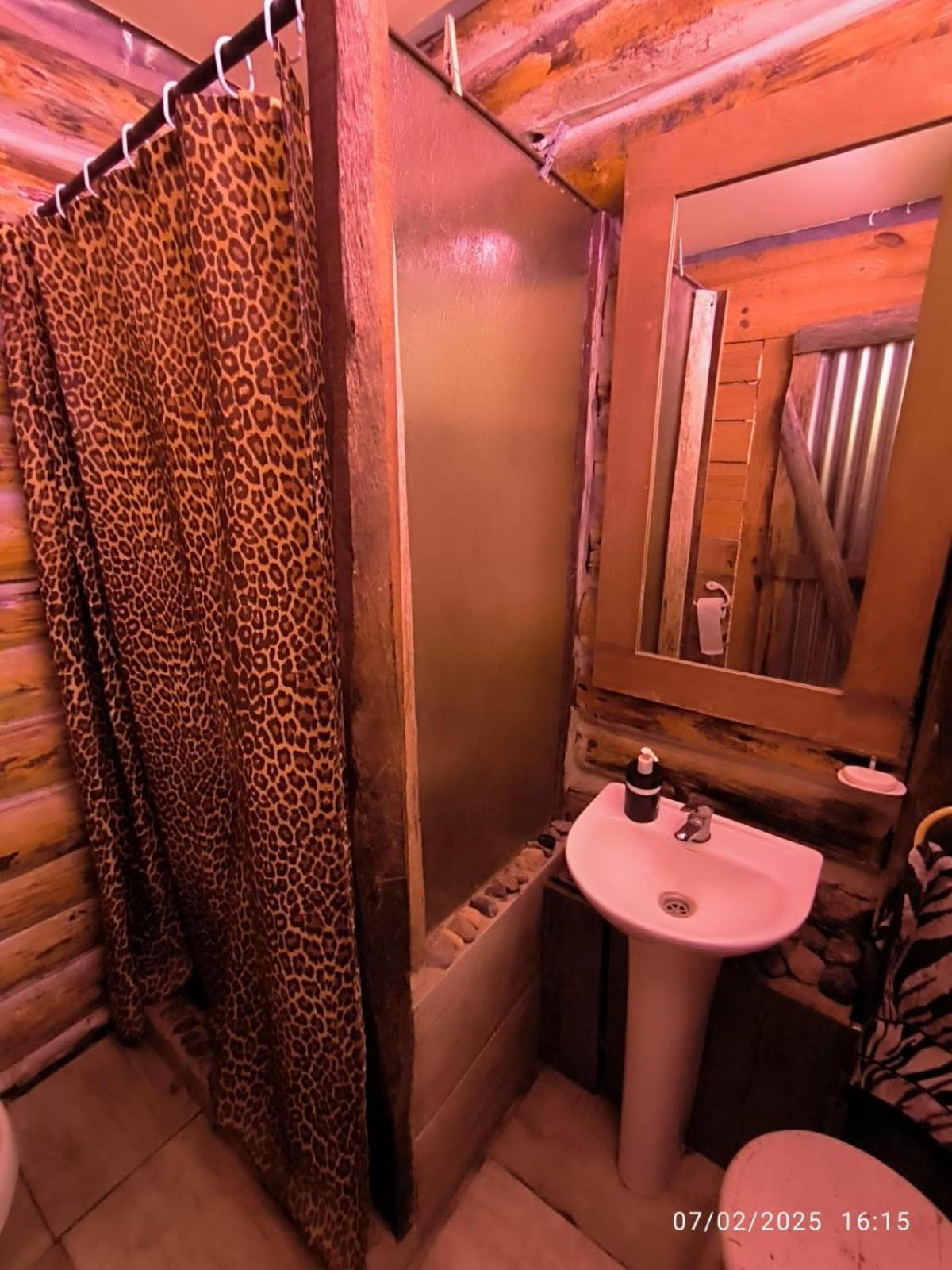 Rancho Lagarto Bed & Breakfast Punta Del Diablo Exterior photo